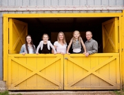 barn family portraits yellow door