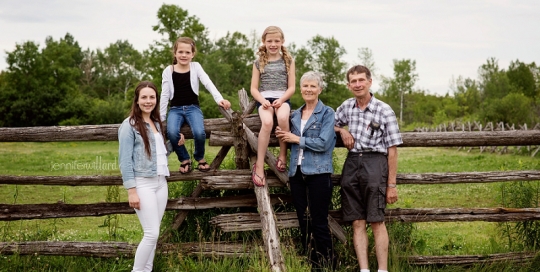 rail fence family portrait