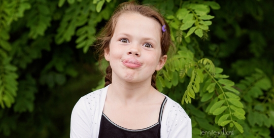 children portraits outside