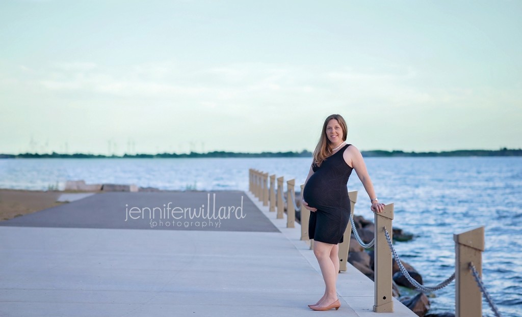 lake pregnancy portraits