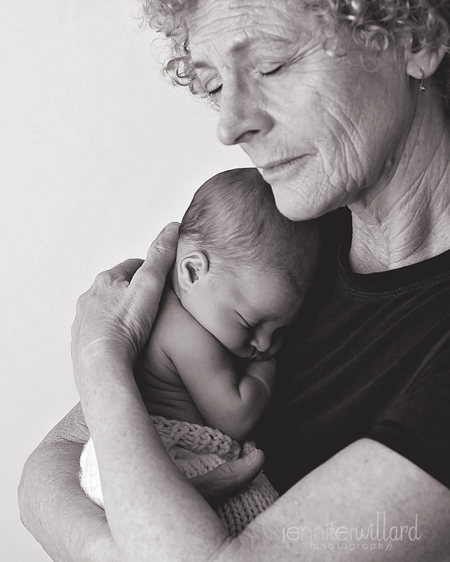 newborn photography with grandma