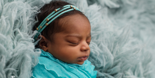 newborn girl turquoise wrap headband flokati Kingston baby photographer