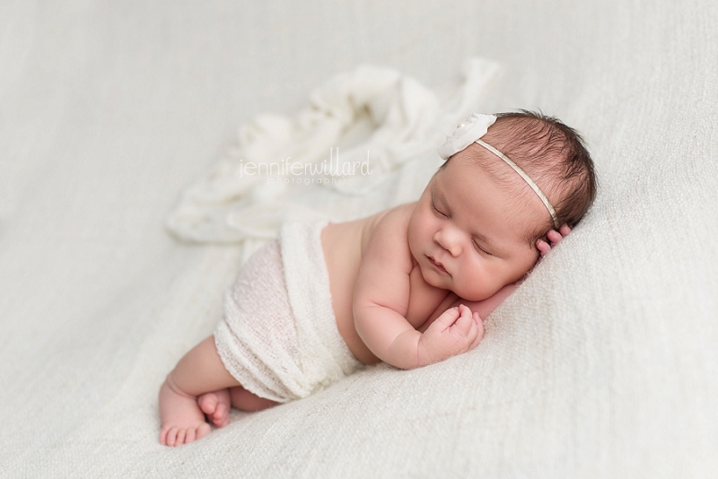 newborn photographer in kingston