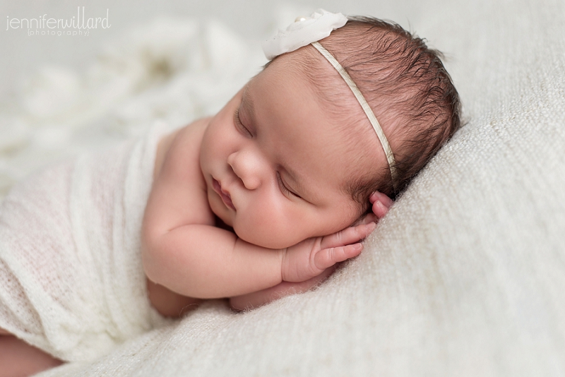 newborn photographer in kingston