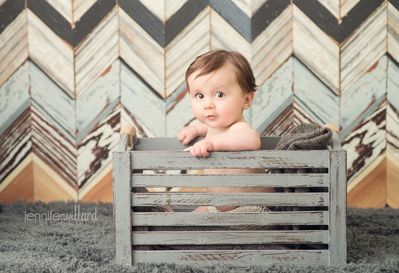 baby picture in crate