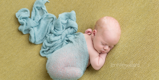 green-blue-newborn-photography-ygk-portrait-studio