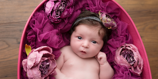 baby-girl-purple-tulle-flower-kingston-portrait-studio-ygk