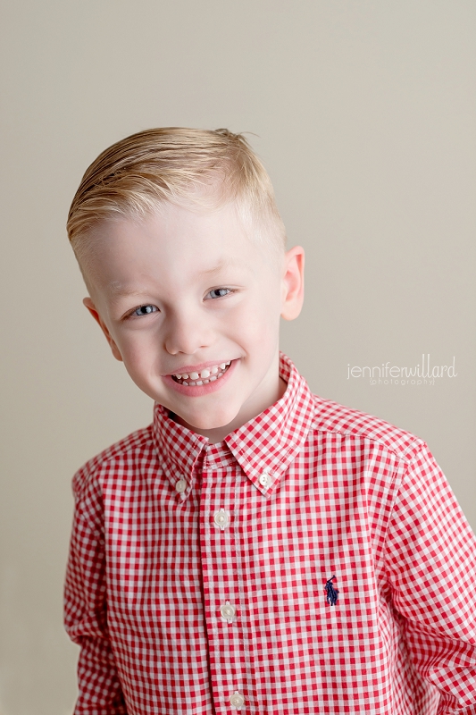 children-sibling-portrait-cream-white-red-christmas-kingston-ontario-photography-studio-01