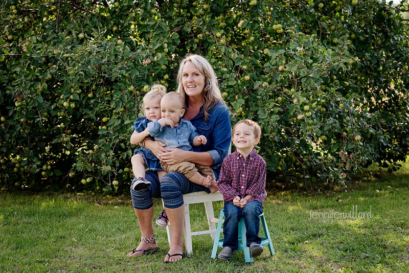 extended-family-farm-photography-kingston-ontario-family-photographer-039