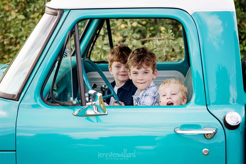 extended-family-farm-photography-kingston-ontario-family-photographer-035