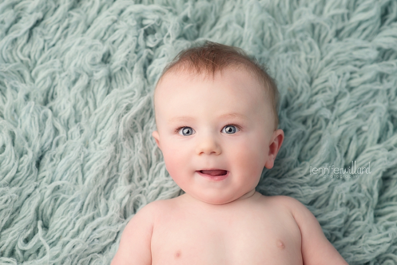 kingston-portrait-studio-baby-boy-first-year-milestone-01