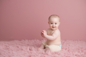 pink-background-baby-girl-rug-kingston-ontario-portrait-studio