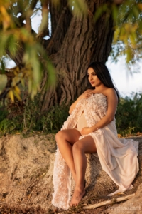 sunset-maternity-portraits-lemoine-point-kingston-ontario-photographer-01