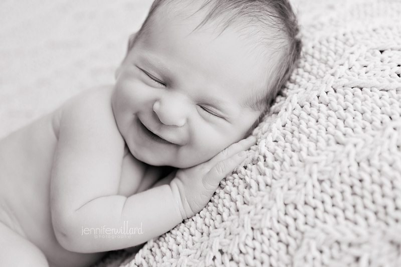 black-and-white-baby-photography-kingston-studio