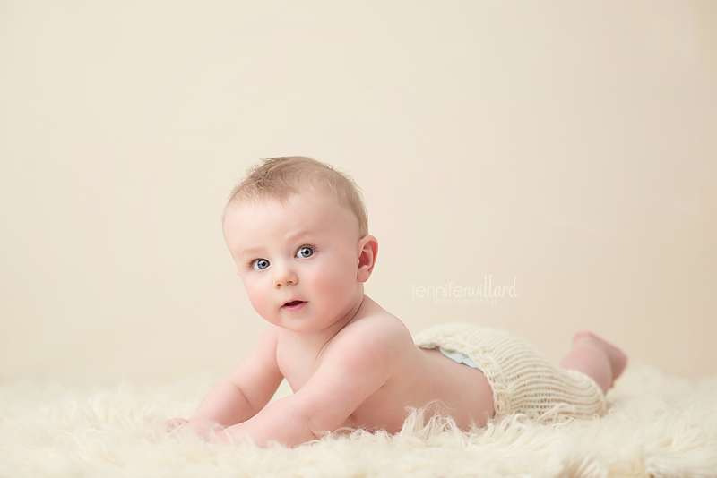 baby-boy-portrait-studio-photography-cream-backdrop-kingston