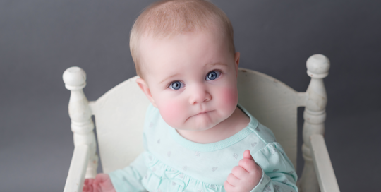 baby-portrait-6-months-old-kingston-studio