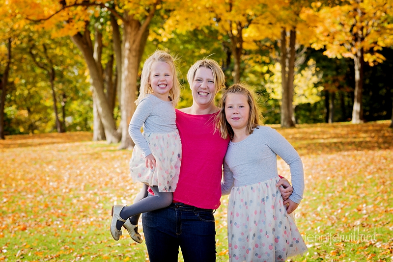 lake-ontario-park-mother-daugthers-portrait