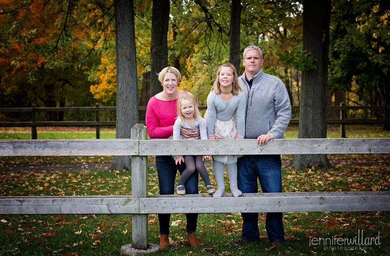 autumn-family-portraits-kingston-ontario