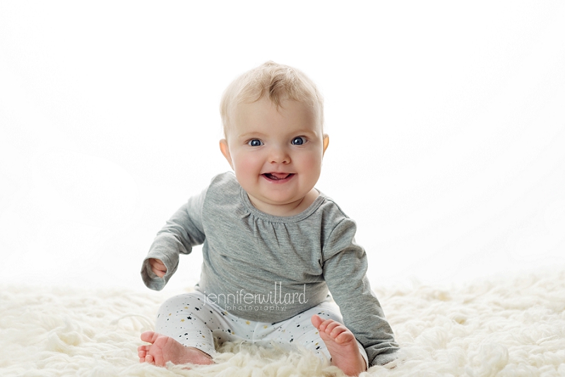 baby-girl-portrait-kingston-photographer