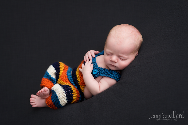 baby-boy-grey-blanket-overalls-kingston-photographer