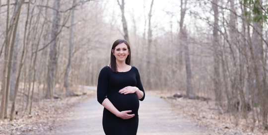 black-dress-pregnant-mother-kingston-portrait-studio