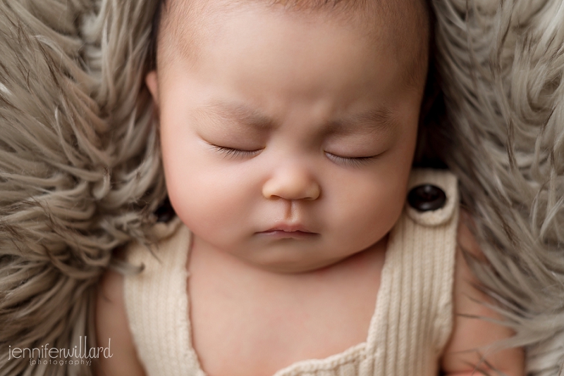 cream-brown-baby-picture-chinese-girl-100-days-old-kingston-photography