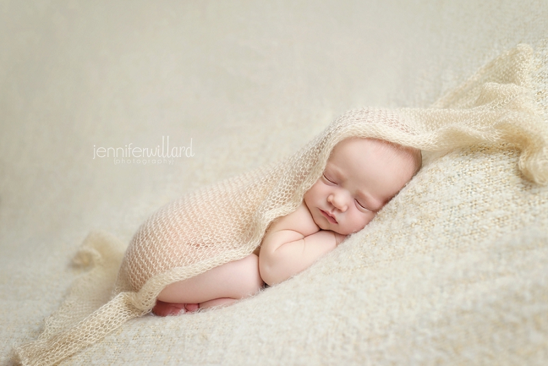 baby-portrait-cream-organic-photography-kingston