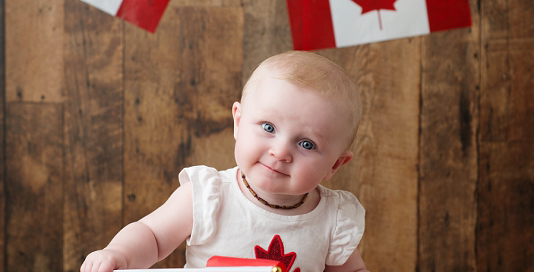 canada day baby picture in kingston ontario photography studio_0001