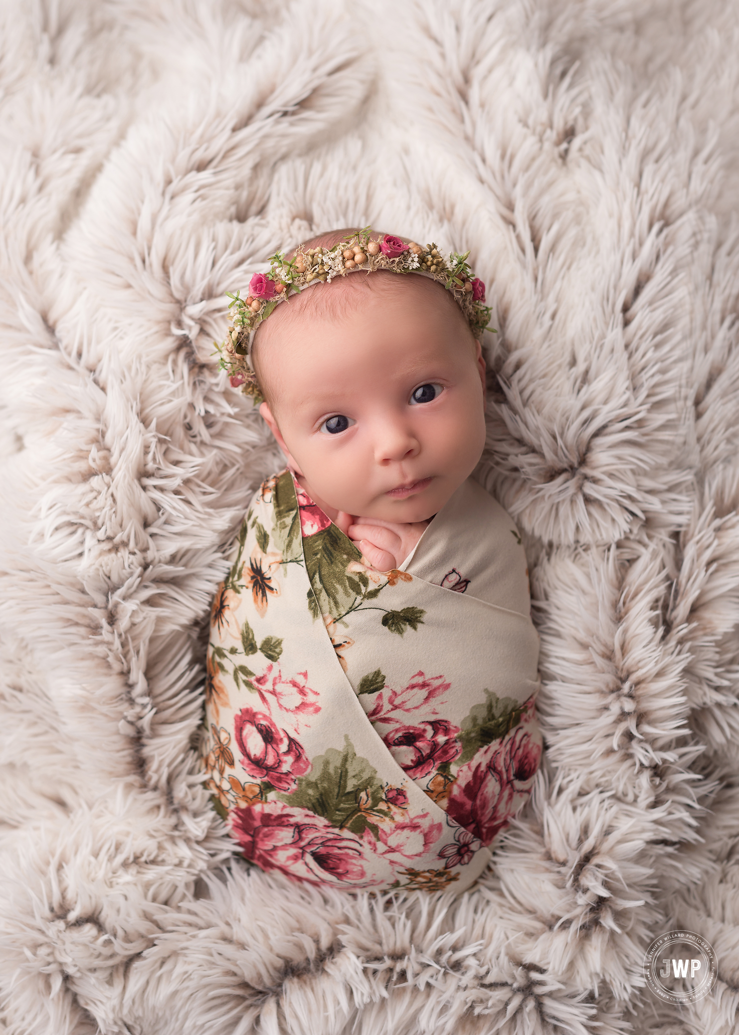 newborn girl flower wrap flower halo fur Kingston baby photographer