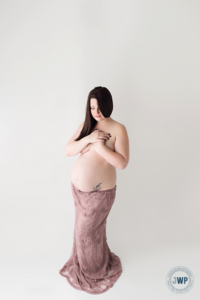 Pregnant Mom in Mauve lace skirt by Kingston Maternity Photographer