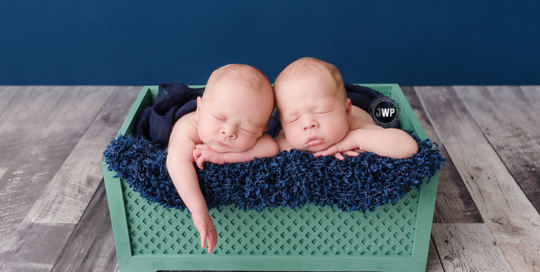 twin-boys-green-crate-blue-blanket-Kingston-Newborn-Photographer