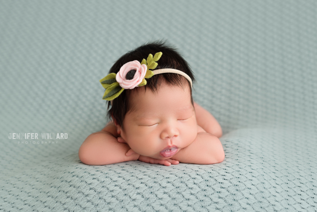 Kingston Newborn Photographer baby head on hands pose