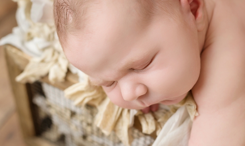 Posed Newborn Portrait wood box close up Kingston Newborn Photographer