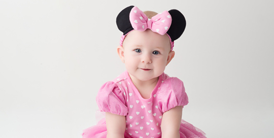 baby girl picture 6 month milestone Minnie Mouse Kingston Photographer