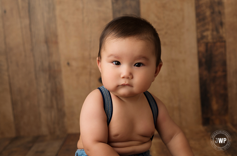 7 month old baby boy wood backdrop Kingston Photographer