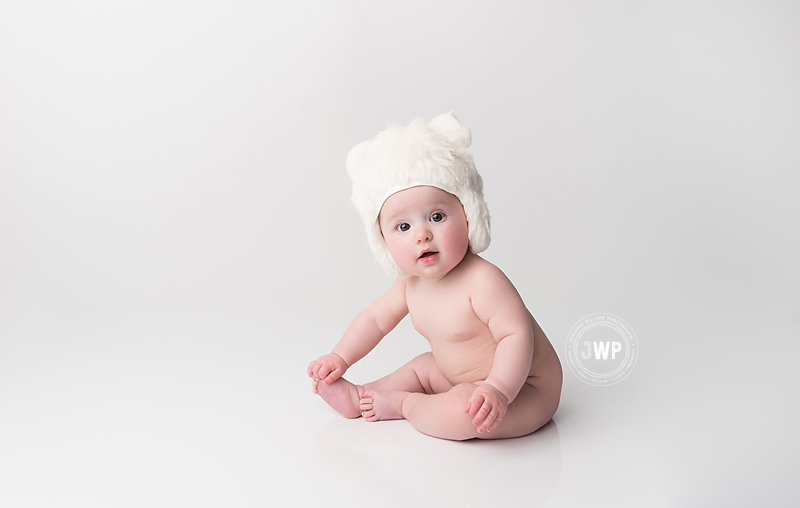 baby 6 months white bear hat Kingston Ontario Photographer