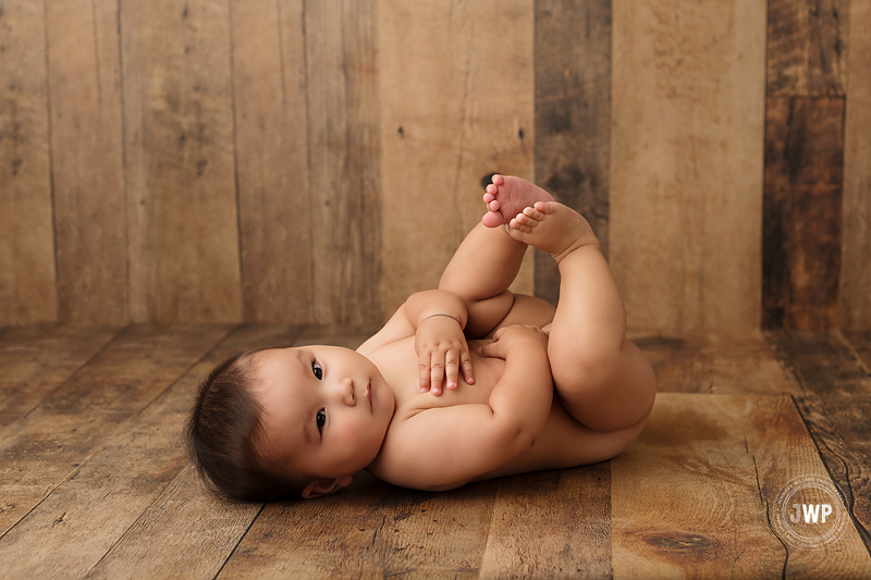 baby boy wood backdrop Kingston Photographer