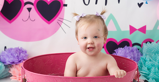 baby girl pink bathtub bucket cats cake smash Kingston photographer