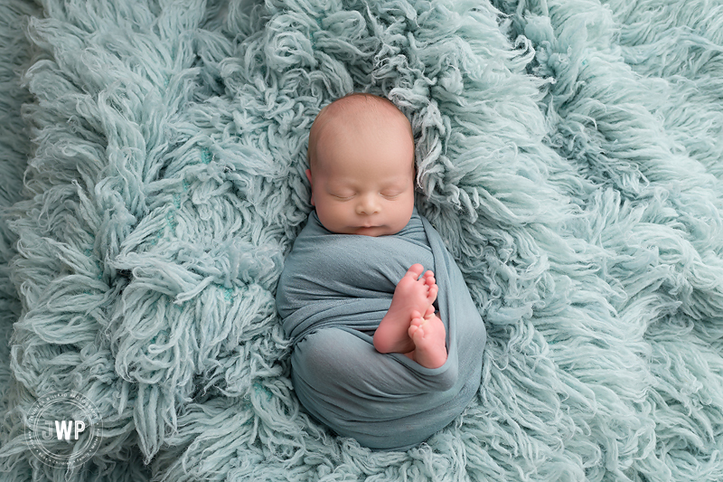 blue wrap newborn flokati Kingston baby photographer