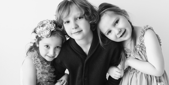 cousins ruffle dresses black and white Kingston Children Photographer