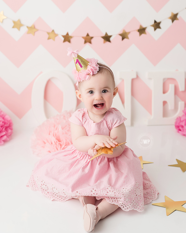 first year birthday baby portraits Kingston baby photographer cake smash