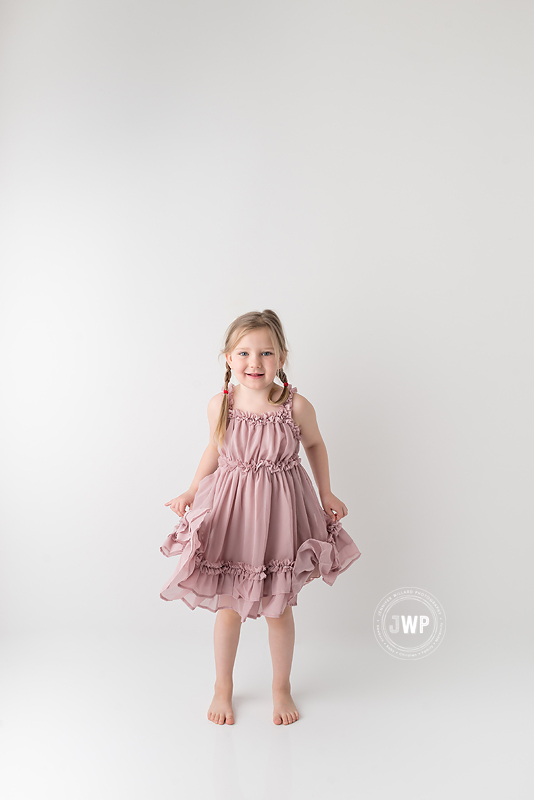 girl mauve ruffle dress Kingston Ontario children Photographer