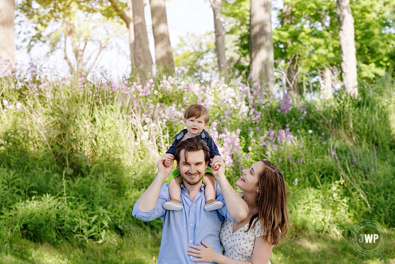 mother son father park Kingston family photographer