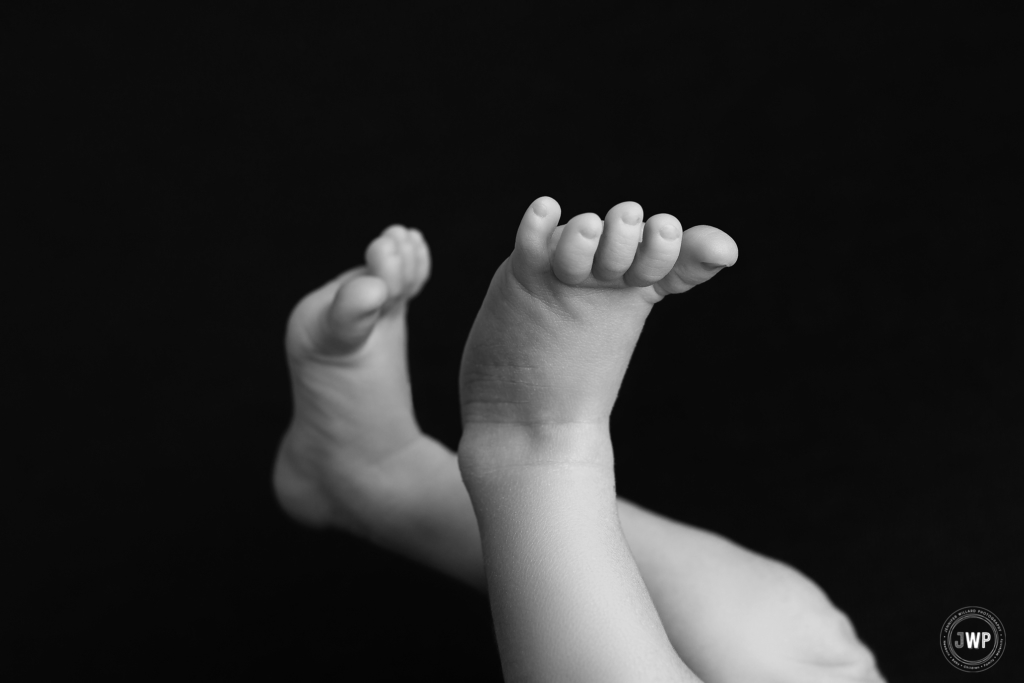 baby newborn toes details Kingston ontario photographer