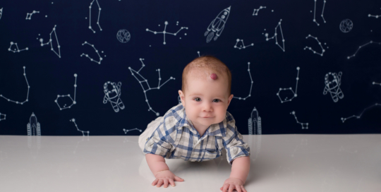 6 month old sitter session blue space backdrop Kingston baby milestone photographer