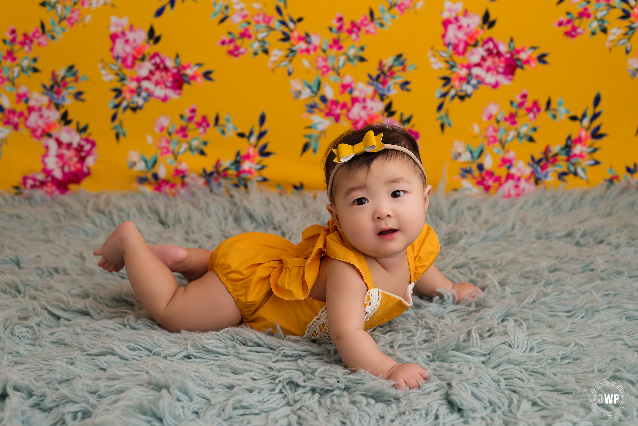 baby girl 6 months old yellow flowers Brockville milestone photographer