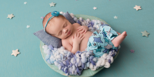 baby girl seafoam blanket stars Kingston newborn photographer