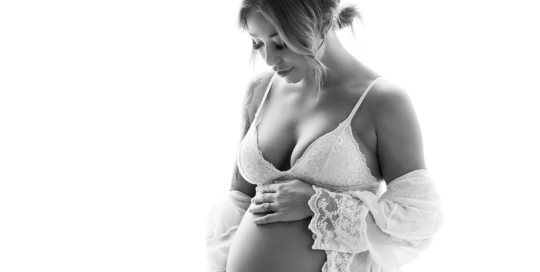 black and white maternity photography studio Kingston fine art pregnancy photographer