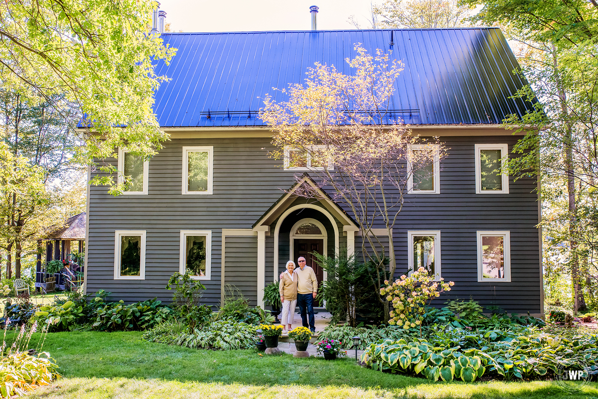 Husband Wife House lakeside Kingston Family Photographer