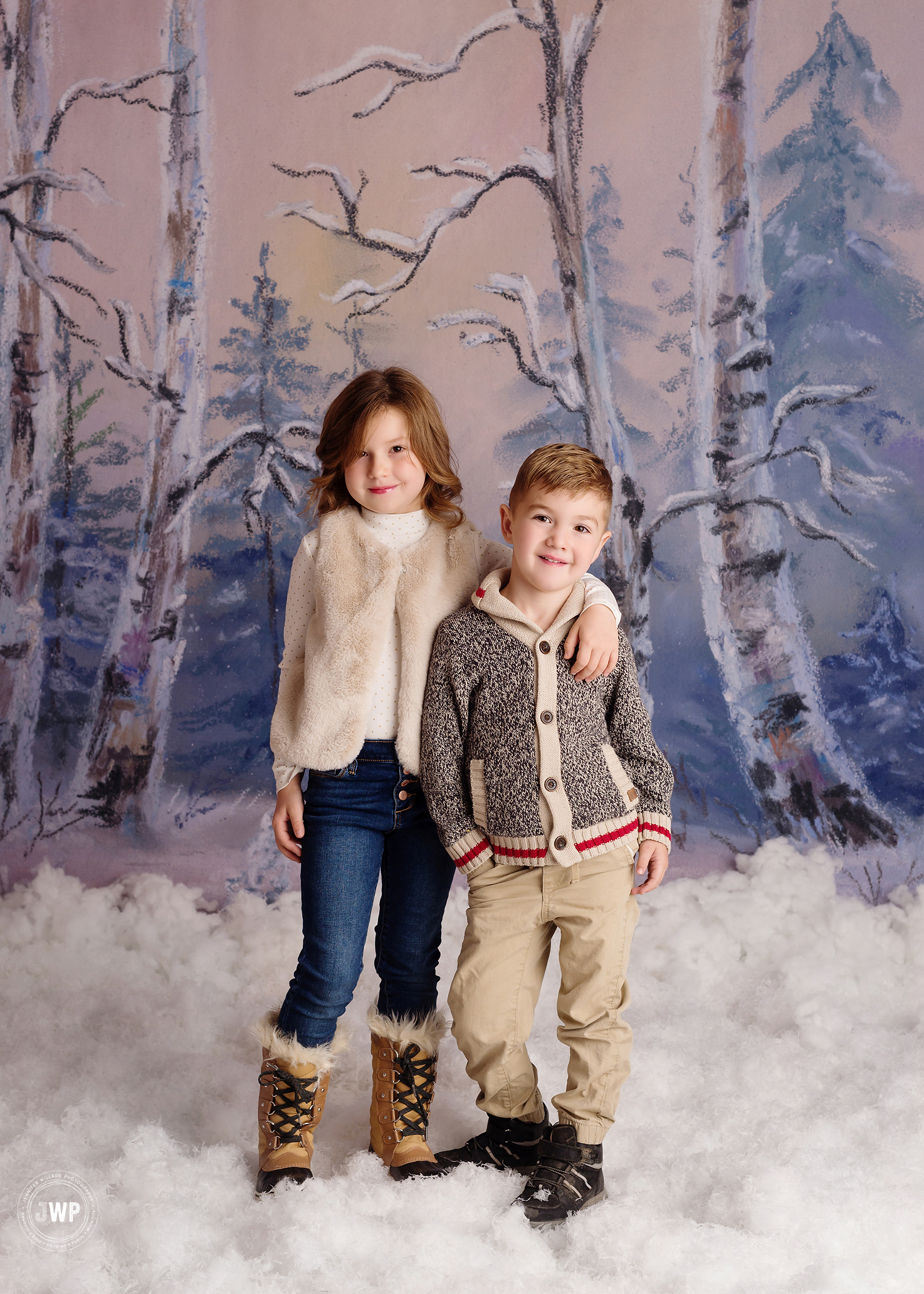 brother sister Holiday Winter scene snow Kingston mini session photographer